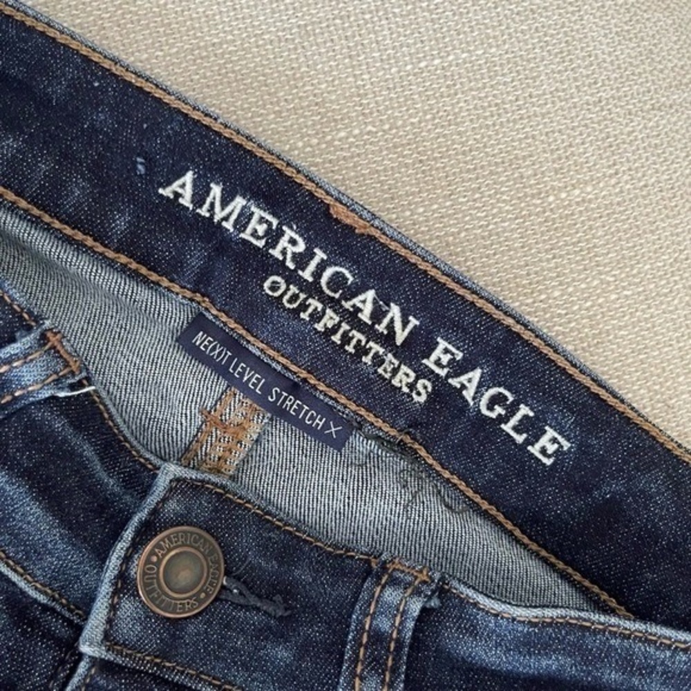 American Eagle Outfitters Jeans Womens US 4 Dark Wash Skinny Distressed Ripped - Picture 6 of 10